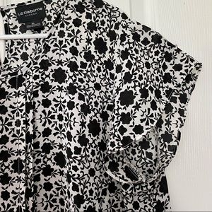 LIZ CLAIBORNE Black Floral Flutter Sleeve Blouse XL